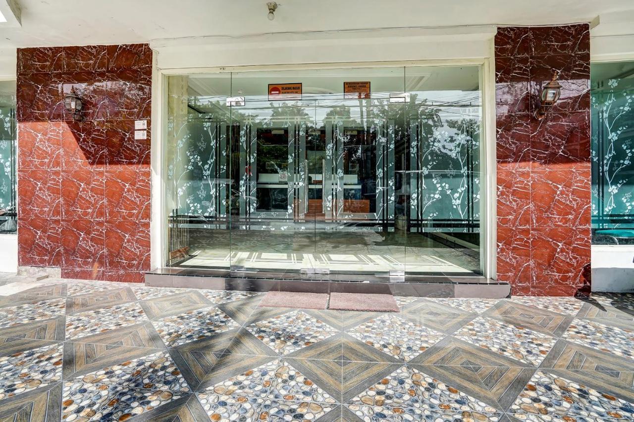 Capital O 91050 Grand Balqis Akasia Syariah Surabaya Exterior foto